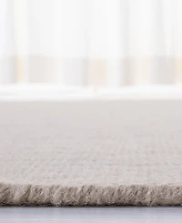 Lauren Ralph Lauren Glenville LRL6360B 4'X6' Area Rug