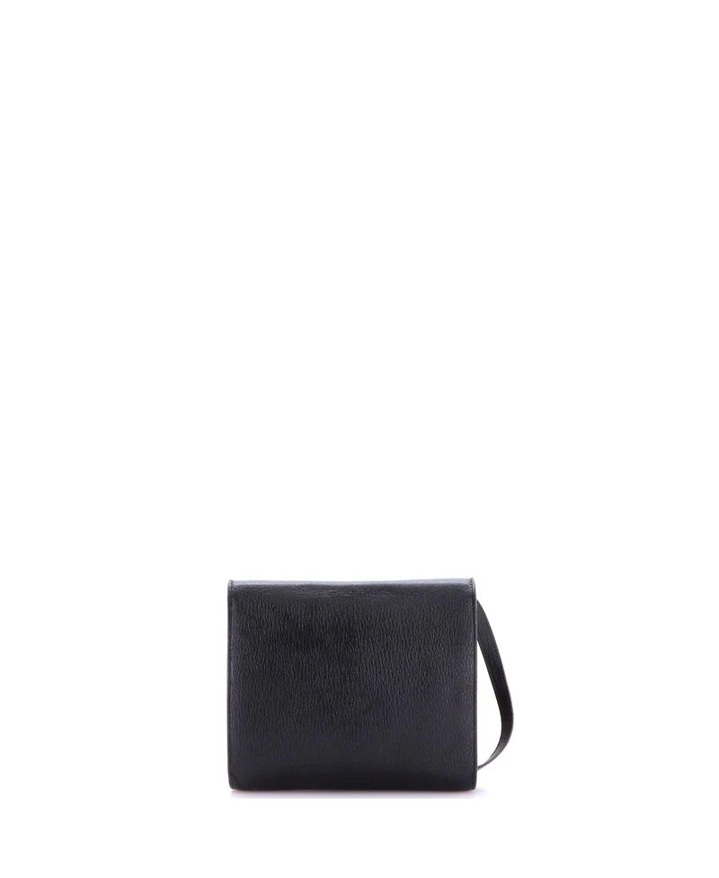 Pre-Owned HERMES 16 Clic Wallet on Strap Chevre Mysore