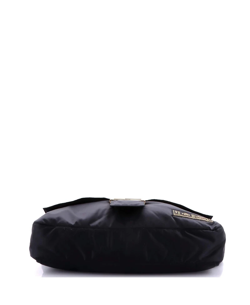 Pre-Owned Fendi Large Porter Baguette Bag Nylon