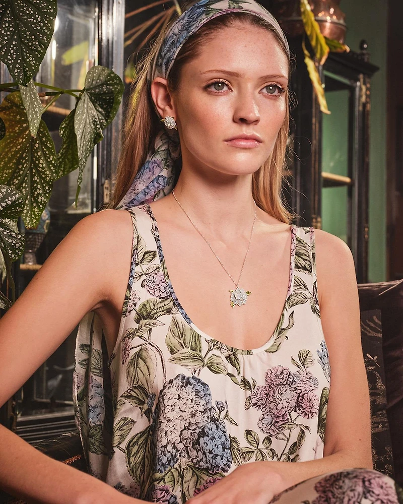 Fable England Hydrangea Necklace Silver