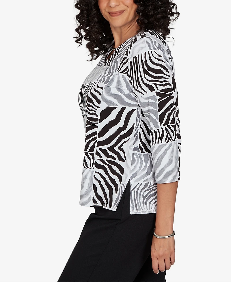 Alfred Dunner Petite Zebra Blocks Knit Top