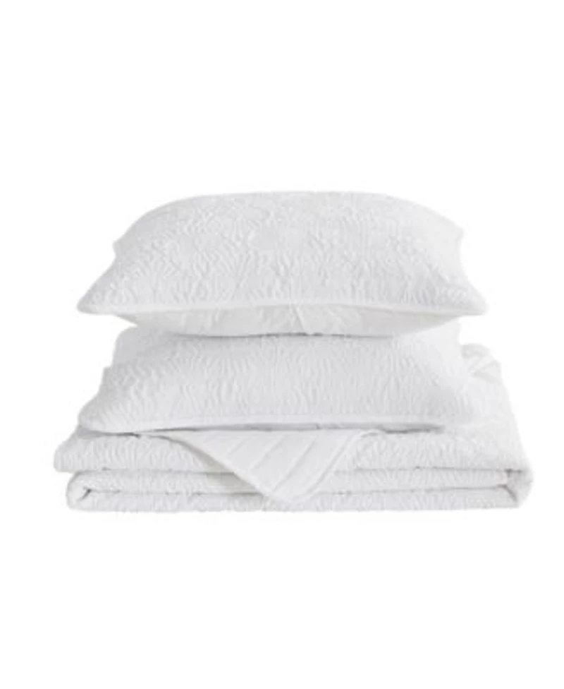 Linery Co Floral Textured Quilt Set With Shams