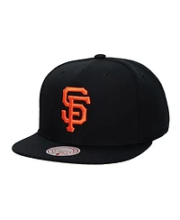 Mitchell & Ness Men's and Women's Black San Francisco Giants Side Logo Snapback Hat