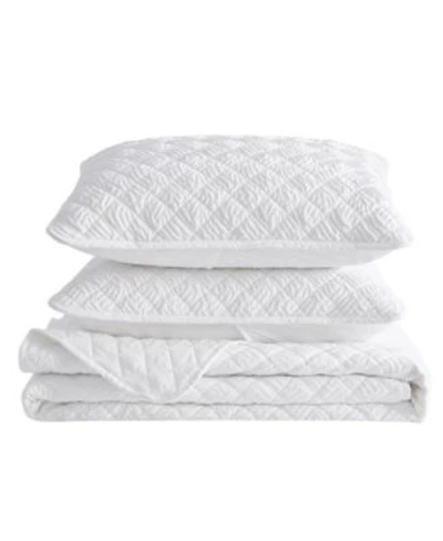 Linery Co Diamond Textured Quilt Set With Shams