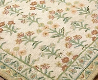 Livabliss Fairfax 768465 2' x 3' Area Rug