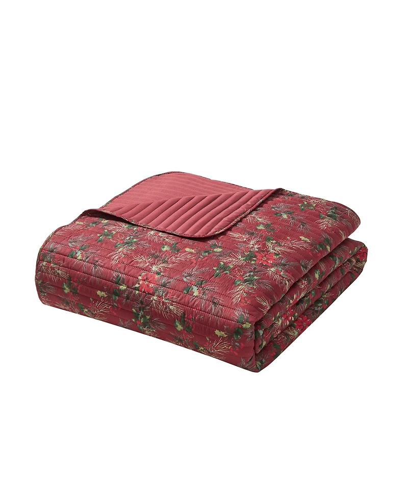 Seventh Studio Poinsettia Quilted 2-Piece Quilt Set, Twin