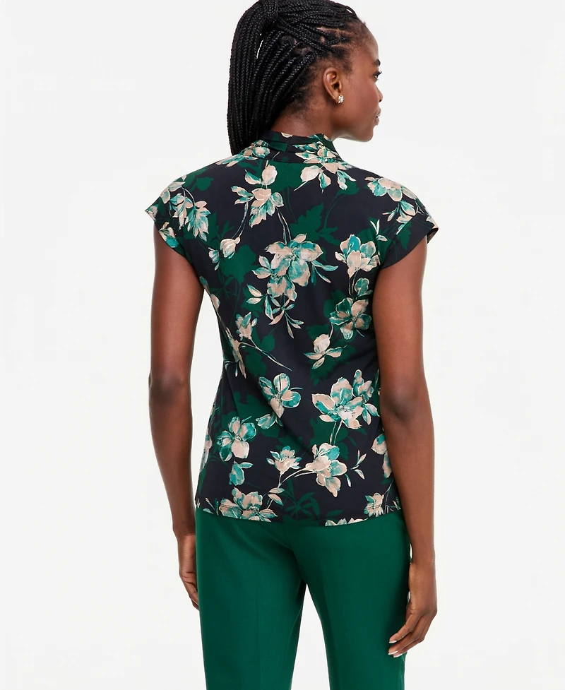 Kasper Petite Floral Dressy V-Neck Blouse