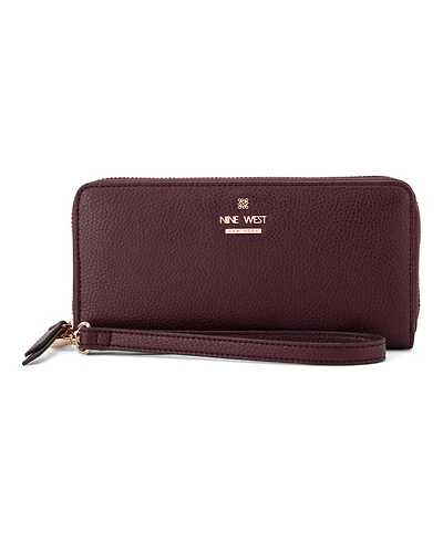 Nine West Luela Zip Around Wristlet
