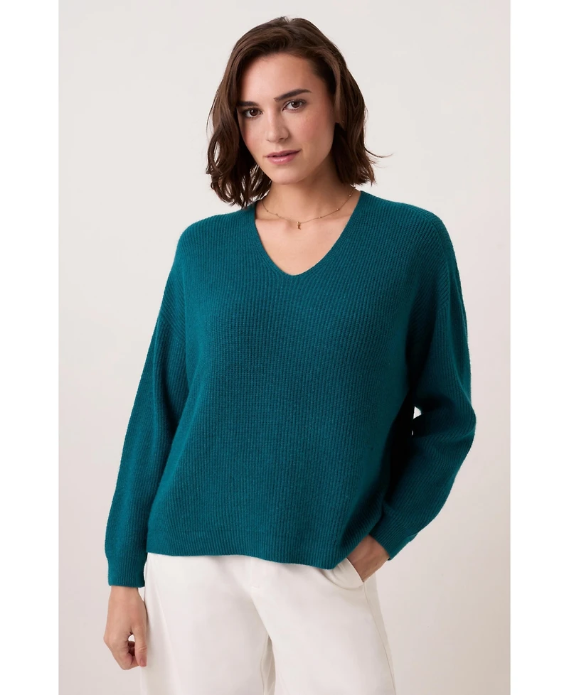Celtic & Co. Women's Ribbed V-Neck Jumper