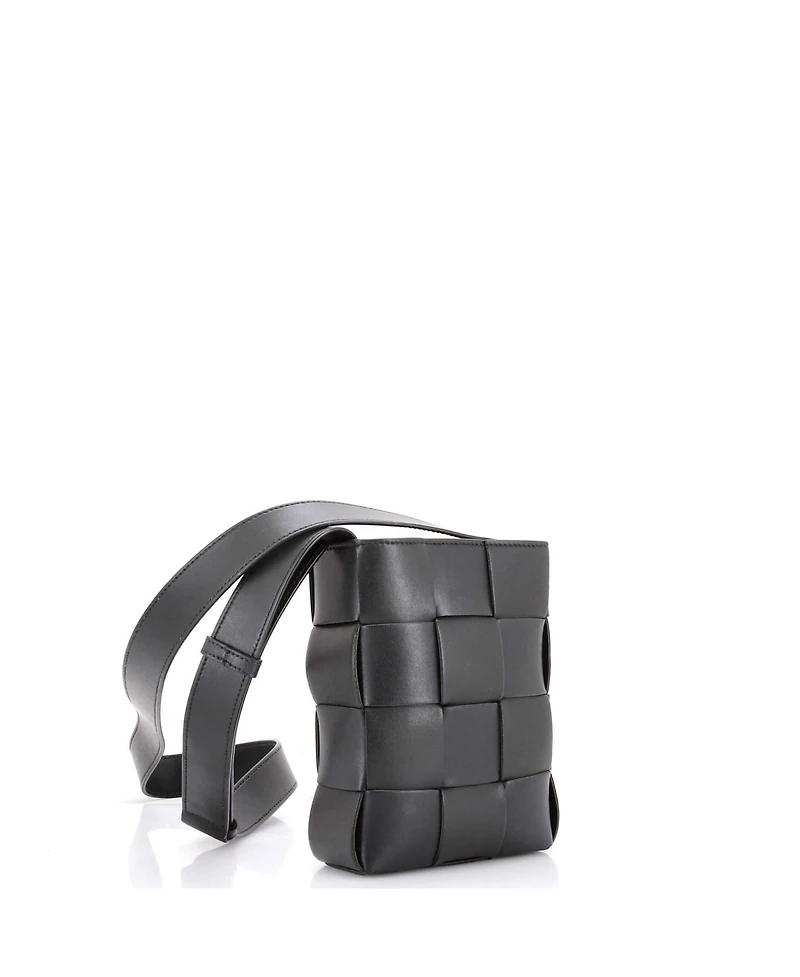 Pre-Owned Bottega Veneta Cassette Phone Holder Crossbody Bag Maxi Intrecciato Leather