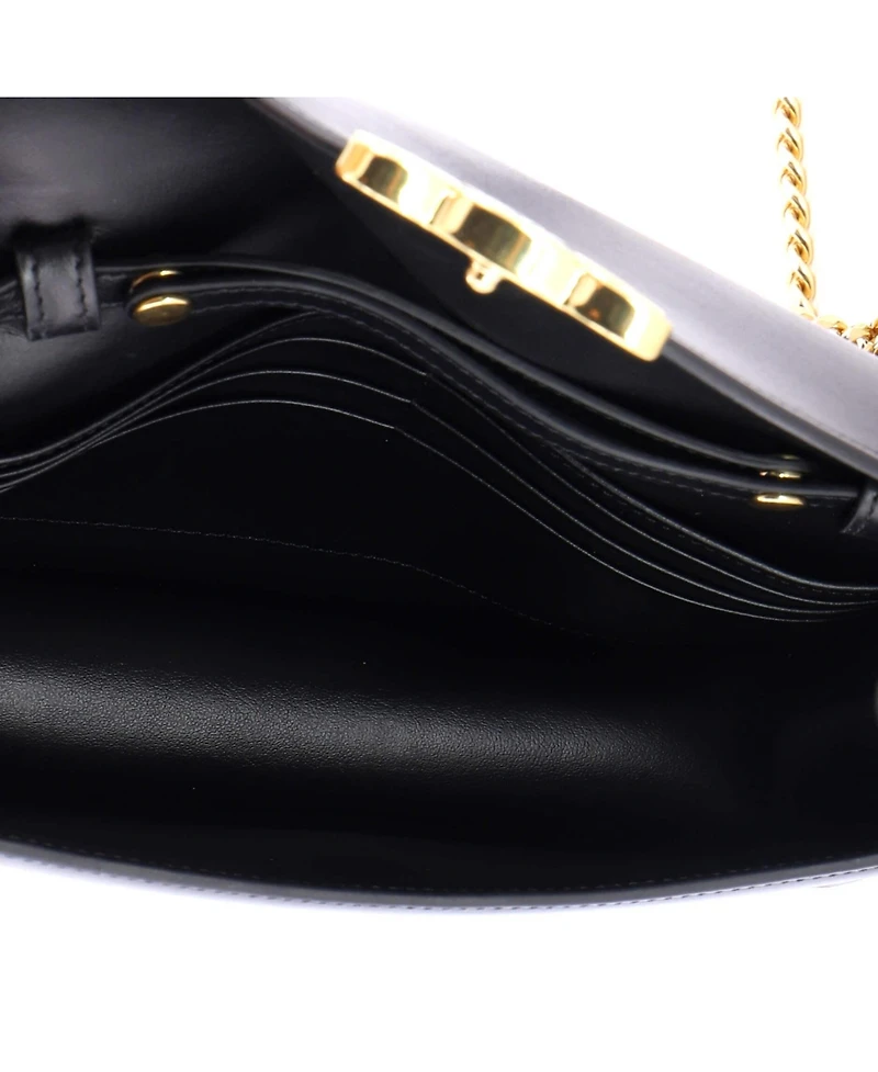 Pre-Owned Celine Margo Triomphe Wallet on Chain Leather