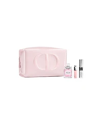 Complimentary Dior Beauty Gift with any $150 Dior Makeup or Skin Care purchase.
