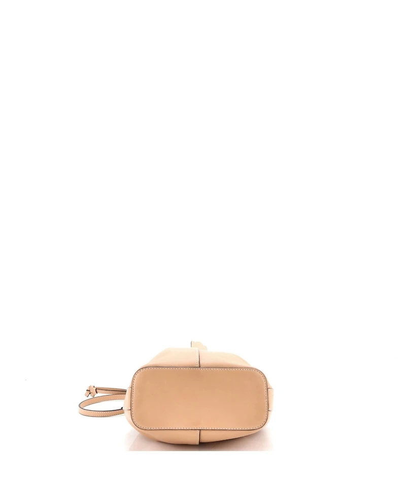 Pre-Owned Chloe Small Gala Bucket Bag Leather