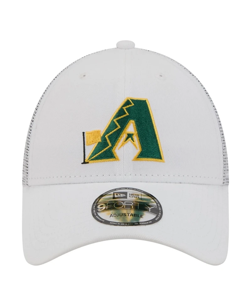 New Era Men's White Arizona Diamondbacks Flag 9FORTY Trucker Adjustable Hat