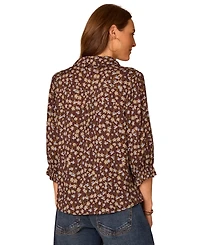 Democracy Women's Printed Scallop-Edge Collared Woven Top