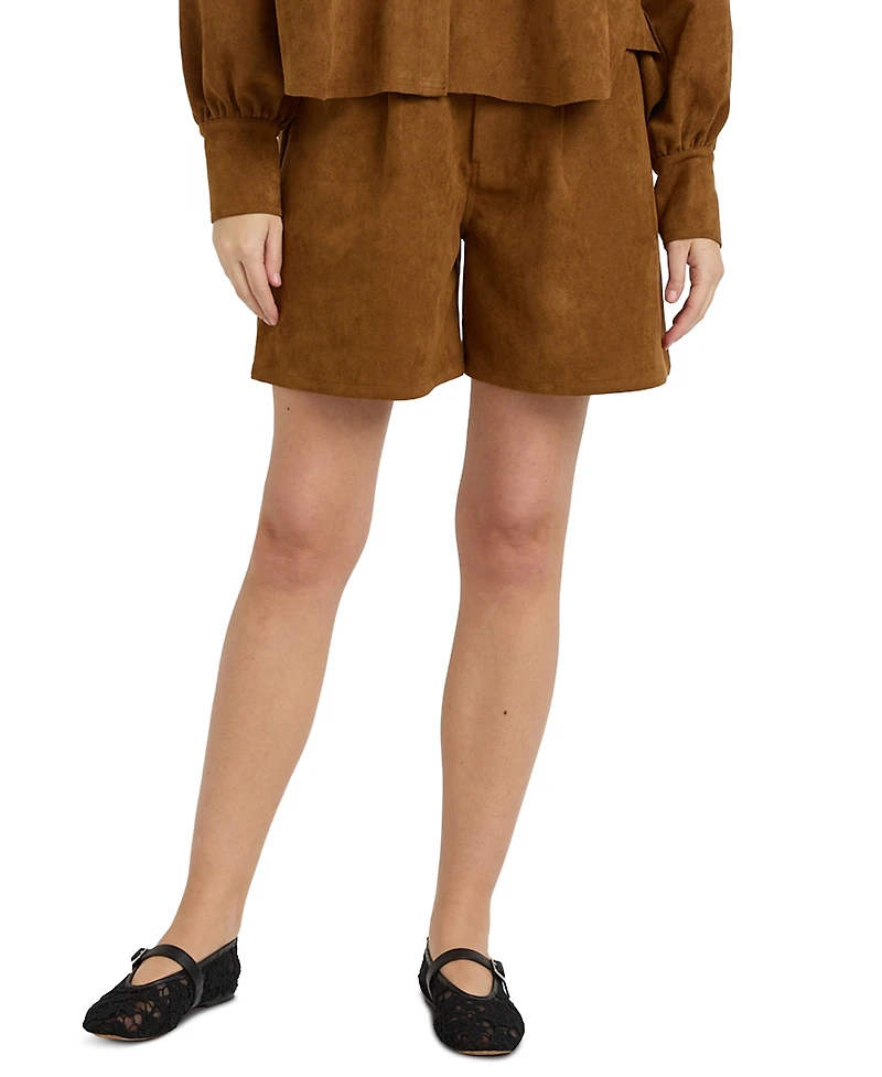 En Saison Women's Pleated Mid-Rise 4-Pocket Shorts