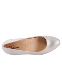 Trotters Women's Fab Pump
