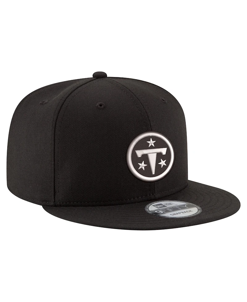 New Era Men's Black Tennessee Titans Black White 9FIFTY Snapback Hat
