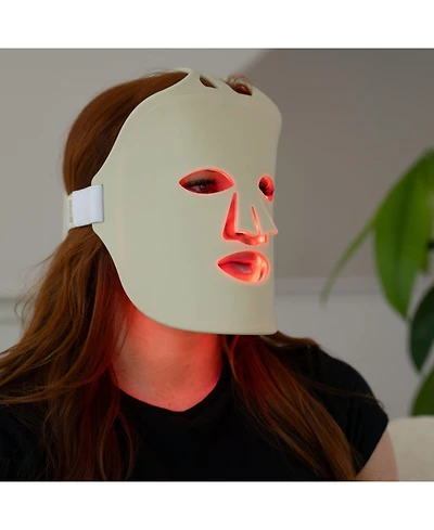 Fringe Red Light Therapy Face Mask