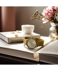 Stuhrling Women's Quartz Crystal Studded Gold Case and Gold Mesh Bracelet, Silver Dial, Gold Hands and Markers Watch