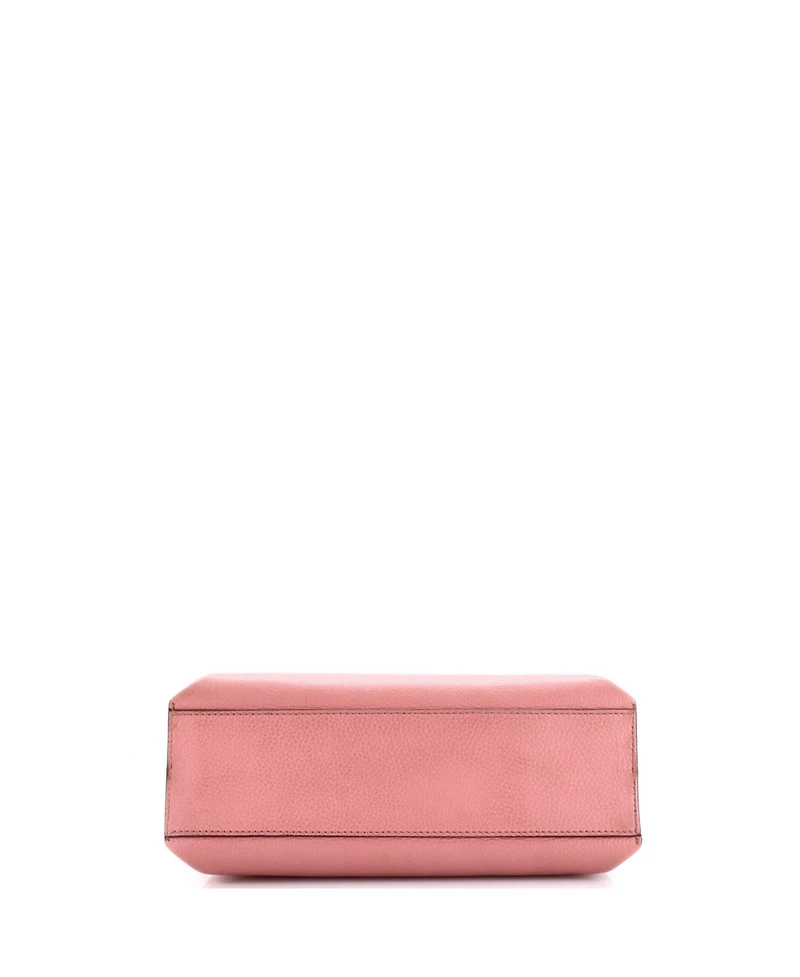 Pre-Owned Gucci Small Bamboo Daily Top Handle Bag Leather