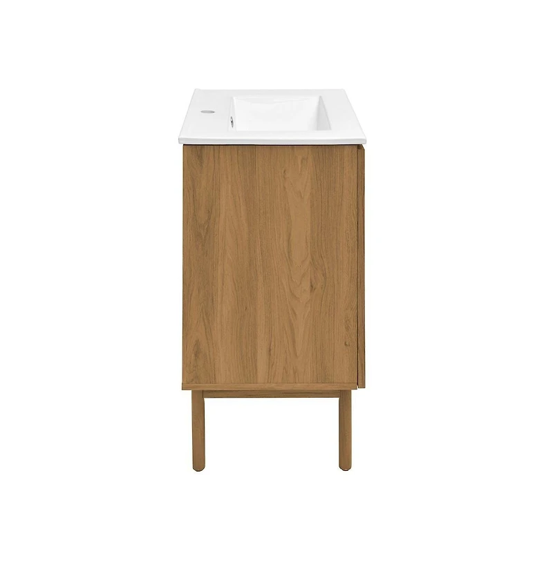 Classe 24" Freestanding Bathroom Vanity in Golden Oak with Sink Top