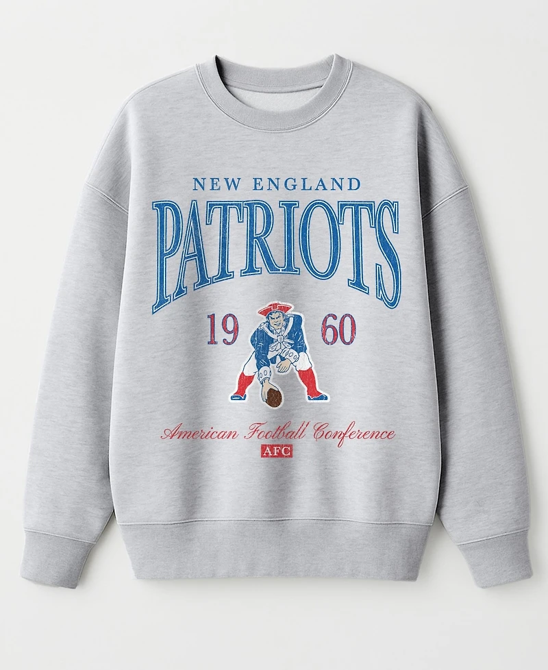 Gameday Couture Women's New England Patriots Instant Classic Oversized Dropped-Shoulder Pullover Sweatshirt