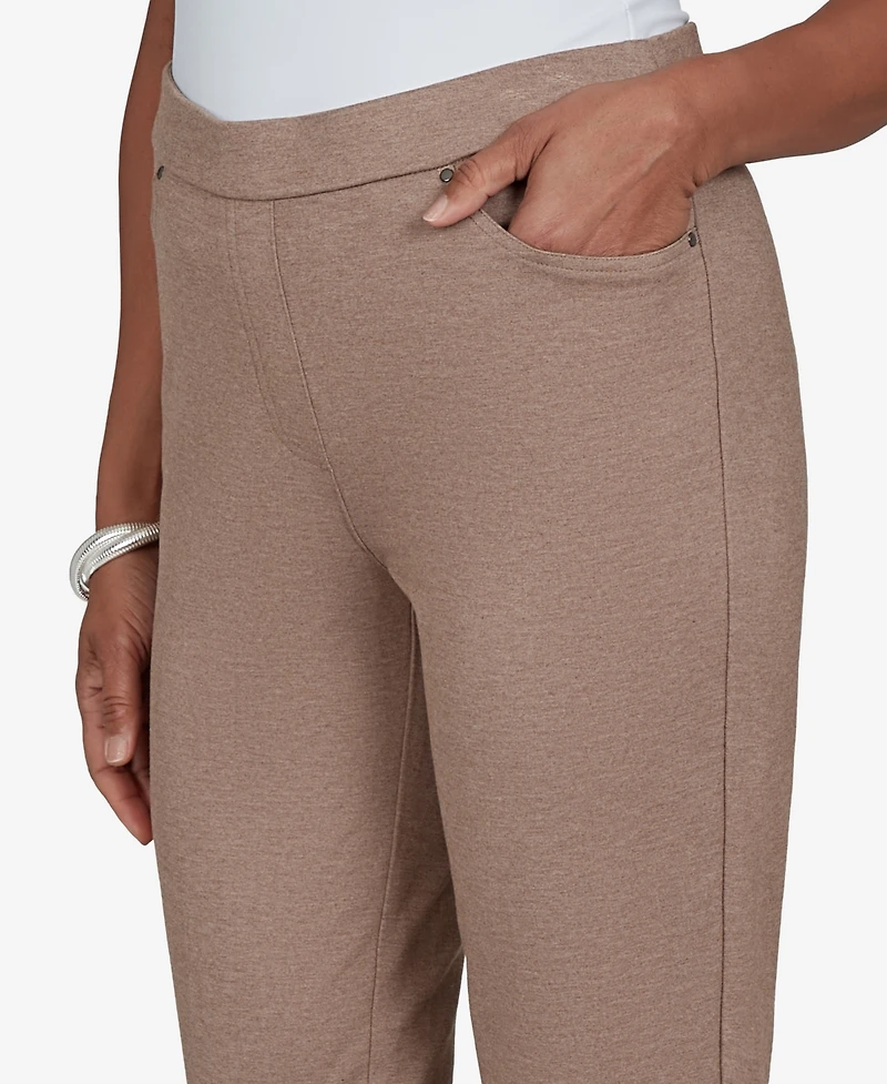 Alfred Dunner Women's Pull-On Mid-Rise Cropped & Ankle Pants