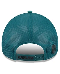 New Era Men's Midnight Green Philadelphia Eagles 2026 Sideline Apex 9FORTY Adjustable Trucker Hat