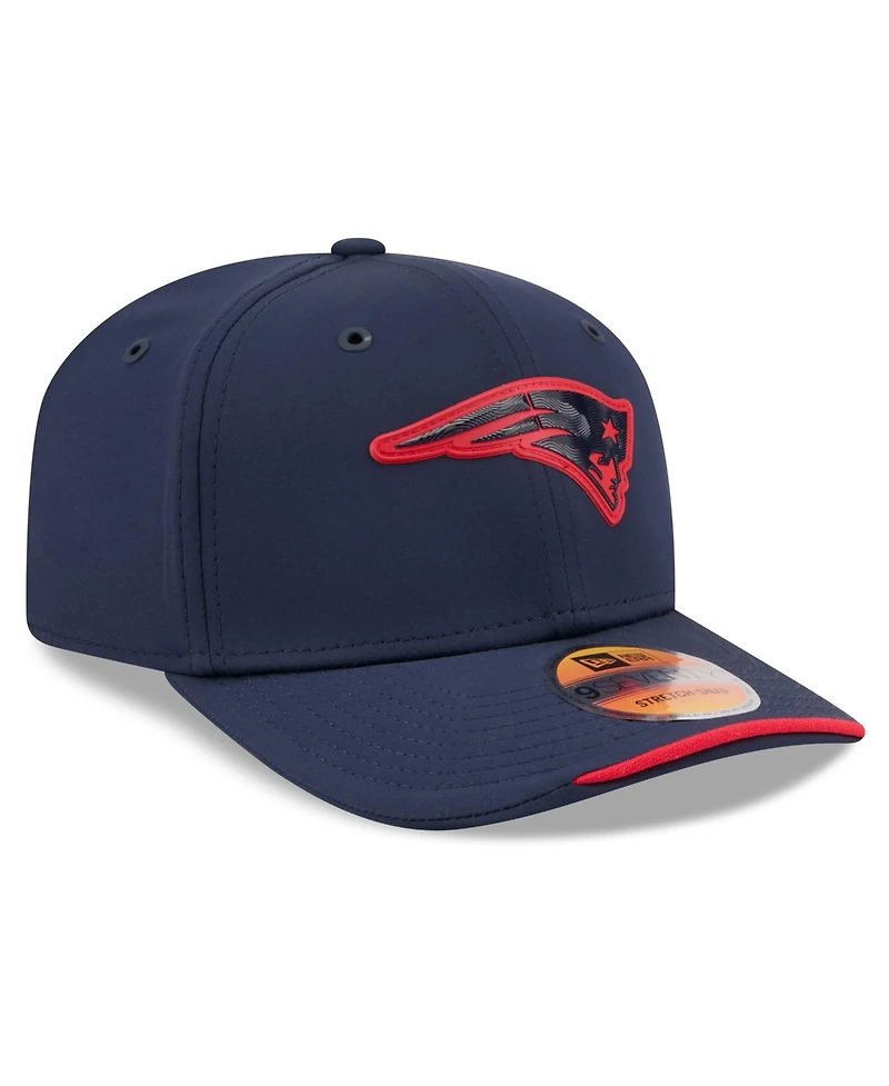 New Era Men's Navy New England Patriots 2026 Sideline 9SEVENTY Adjustable Hat