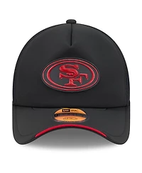 New Era Men's Black San Francisco 49ers 2026 Sideline Apex 9FORTY Adjustable Trucker Hat