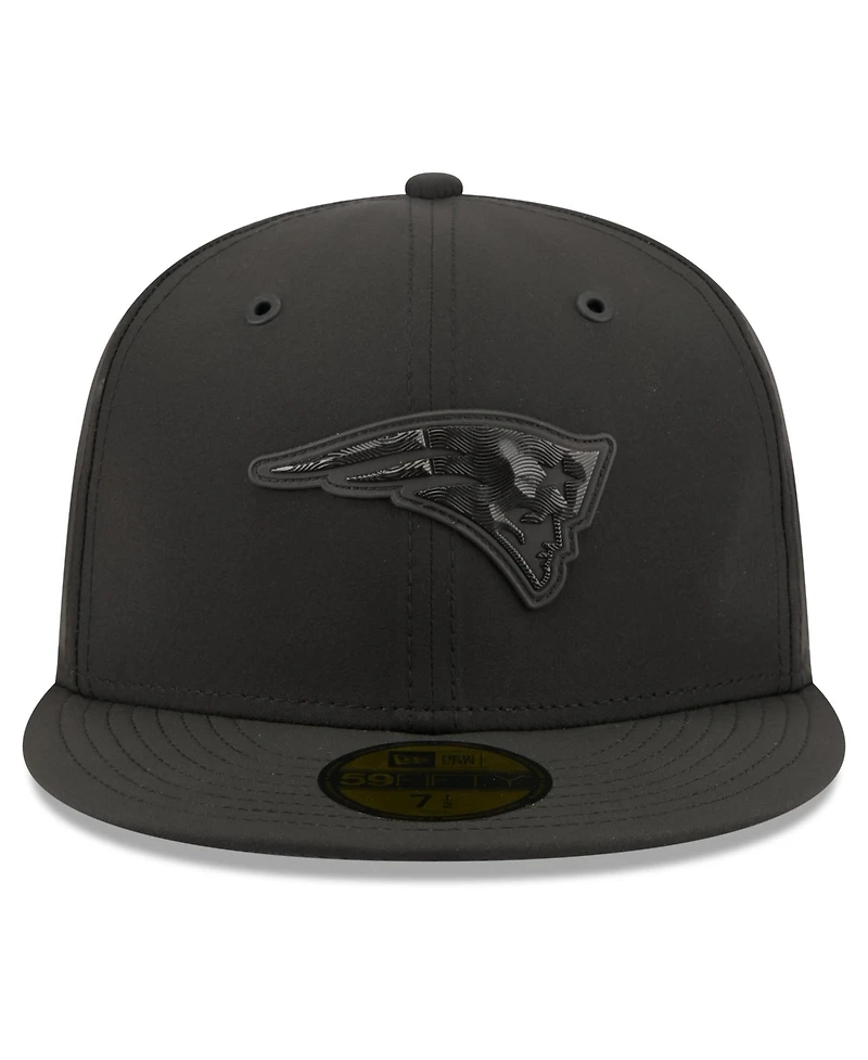 New Era Men's Black New England Patriots 2026 Sideline 59FIFTY Fitted Hat