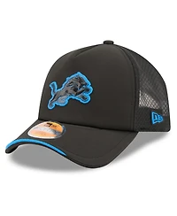 New Era Men's Detroit Lions 2026 Sideline Apex 9FORTY Adjustable Trucker Hat