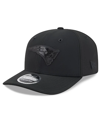 New Era Men's Black New England Patriots 2026 Sideline 9SEVENTY Adjustable Hat