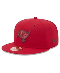 New Era Men's Red Tampa Bay Buccaneers 2026 Sideline 59FIFTY Fitted Hat