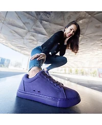 Fuego Women's Low-top Sneaker