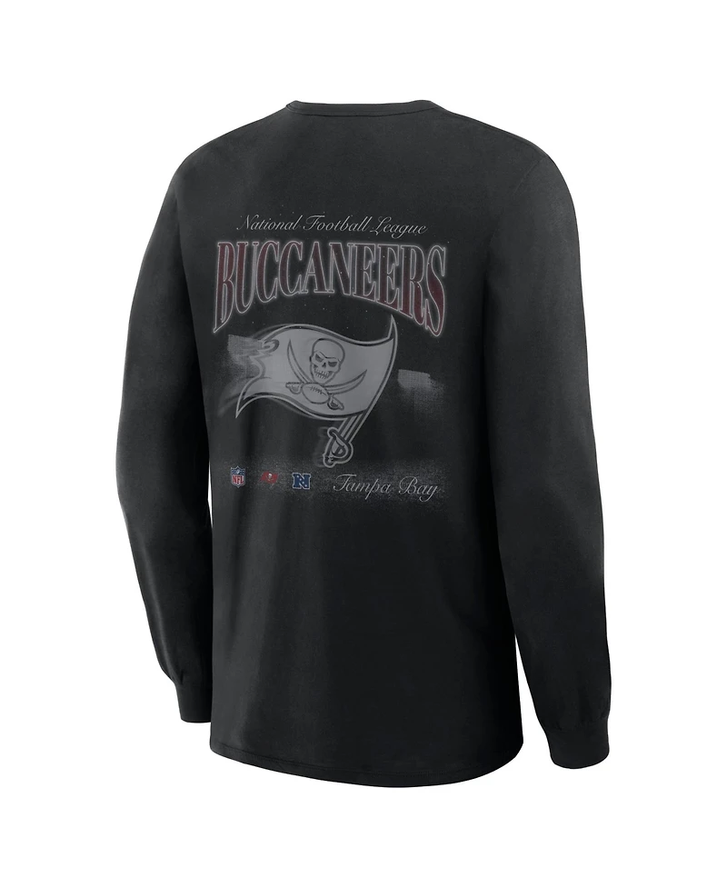 Fanatics Men's Tampa Bay Buccaneers Midnight Falls Long-Sleeve Crewneck Classic-Fit T-Shirt