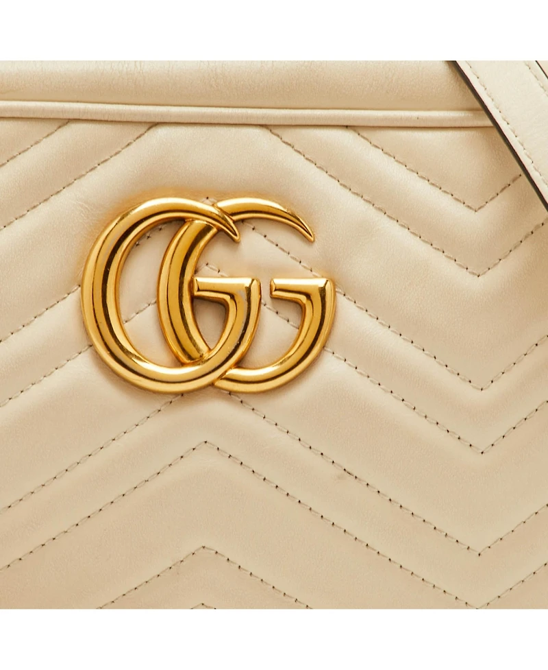 Pre-Owned Gucci Women's Gg Marmont Small Matelasse Leather Camera Bag