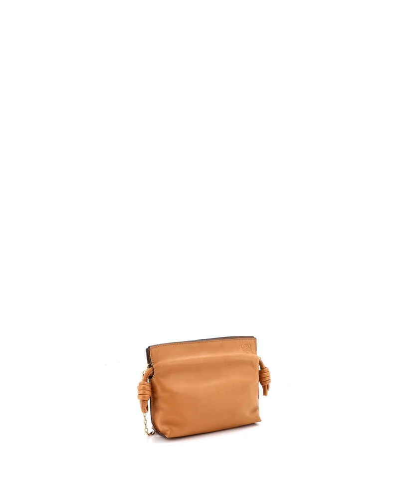 Pre-Owned Loewe Nano Flamenco Knot Chain Clutch Leather