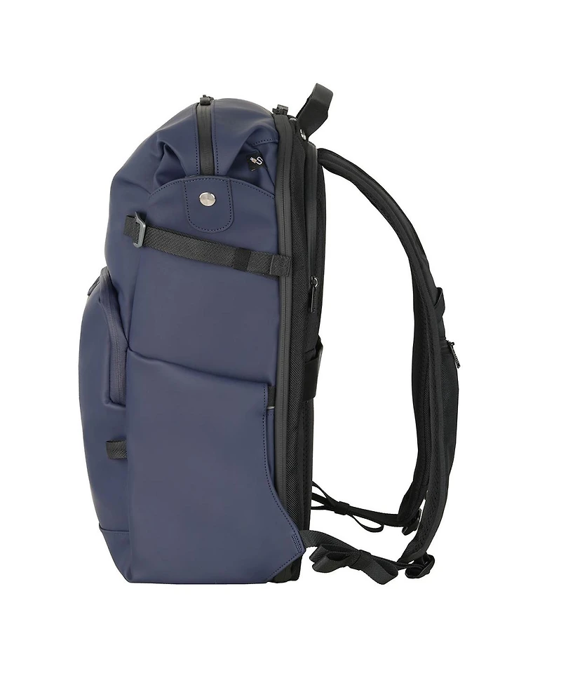 Vanguard The Vanguard Veo Lite B30L camera backpack is a lightweight, versatile solution designed to keep your camera, lenses, and accessories