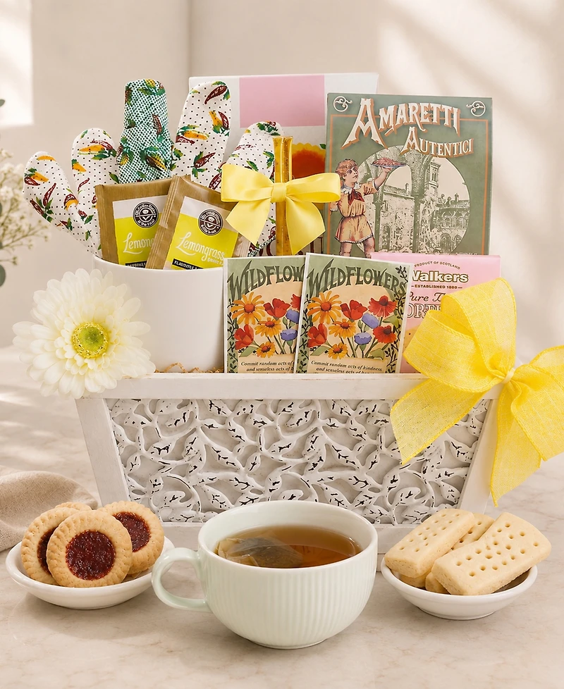 Beyond the Bow Gifts Planted With Love Gift Basket, 8-Pieces