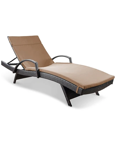 Farron Adjustable Arm Lounge Cushion