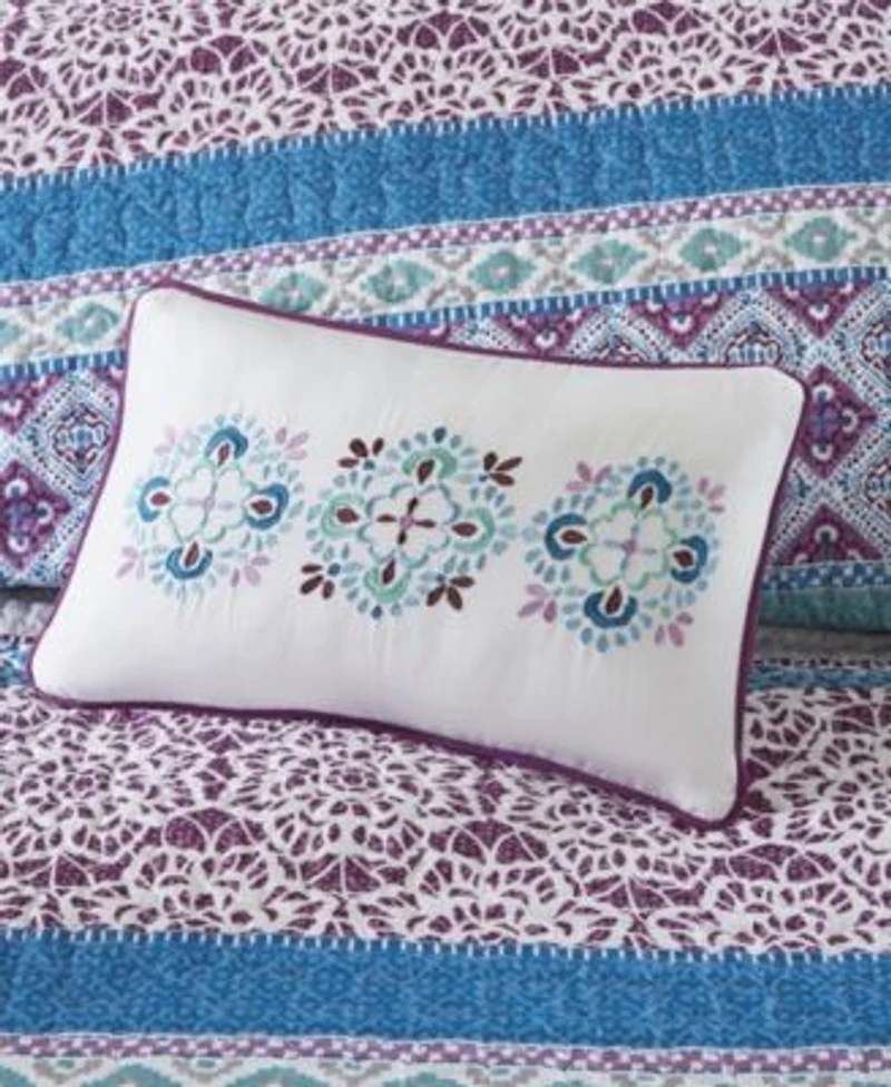 Intelligent Design Joni Quilt Sets