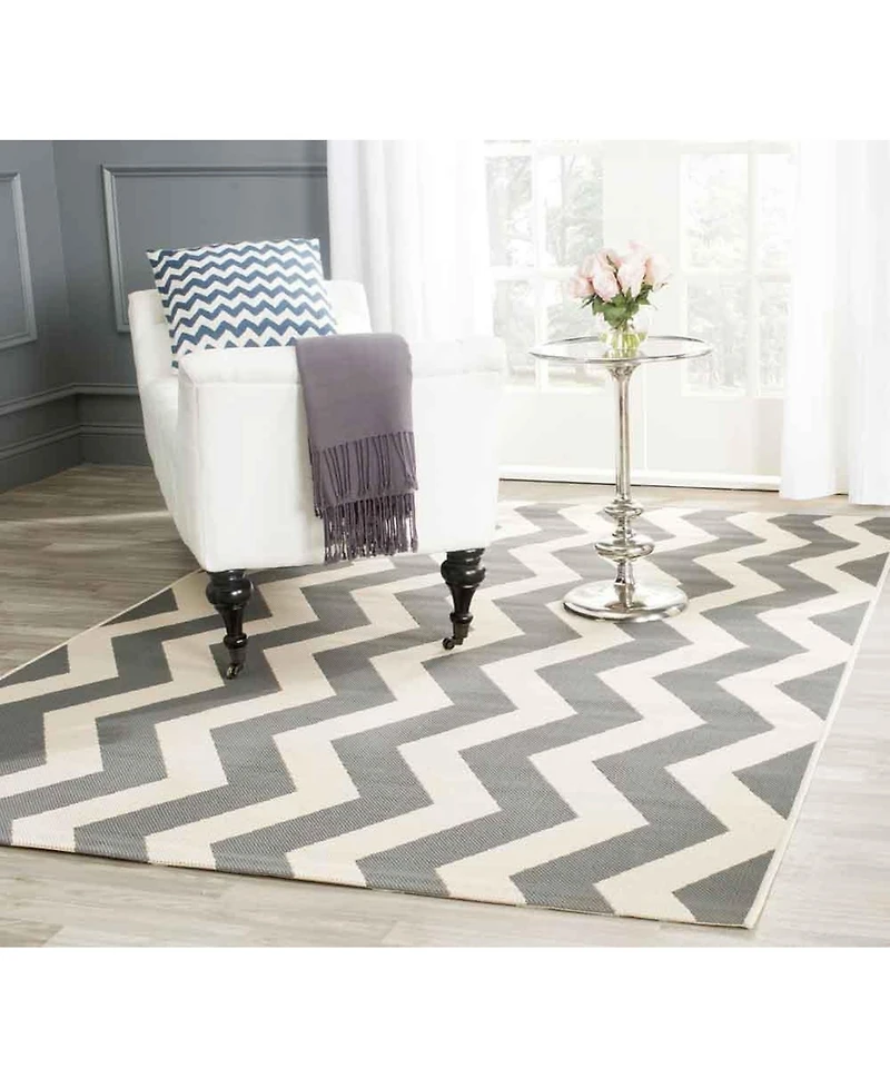 Safavieh Courtyard CY6245 Gray and Beige 5'3" x 7'7" Sisal Weave Outdoor Area Rug