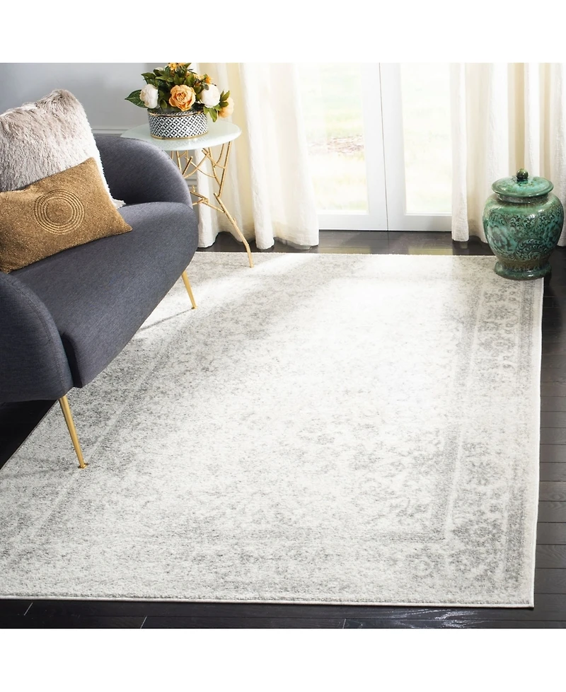 Safavieh Adirondack Ivory and Silver 5'1" x 7'6" Area Rug