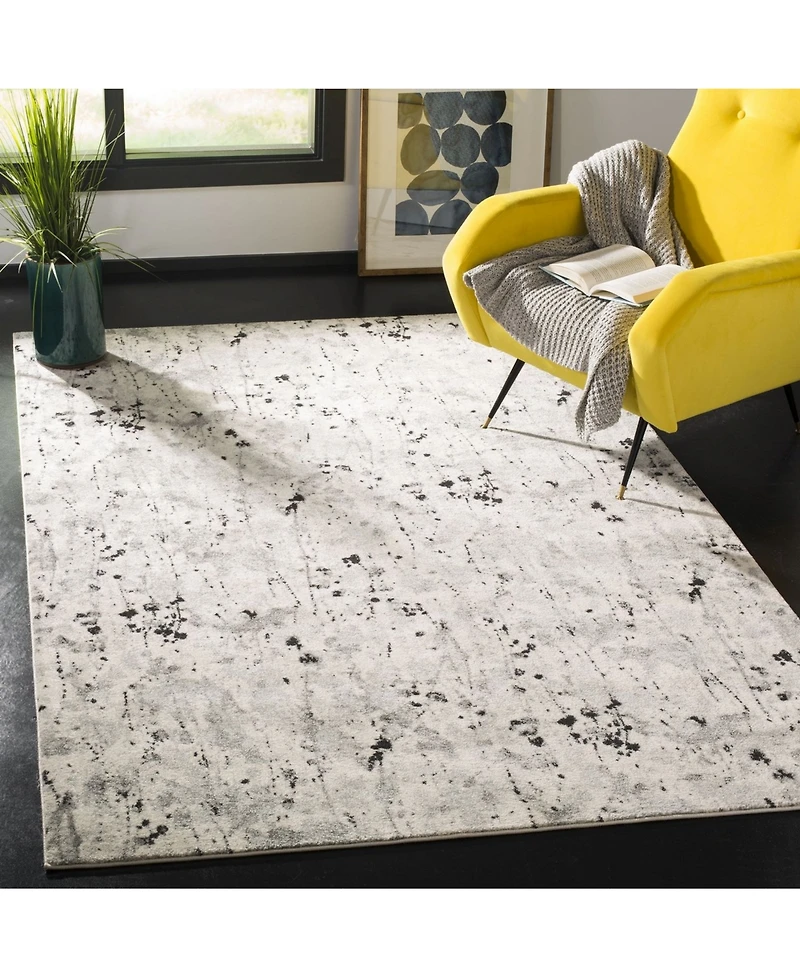 Safavieh Evoke EVK284 Ivory and Gray 5'1" x 7'6" Area Rug