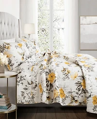 Lush Decor Penrose Floral 3-Pc. Quilt Set