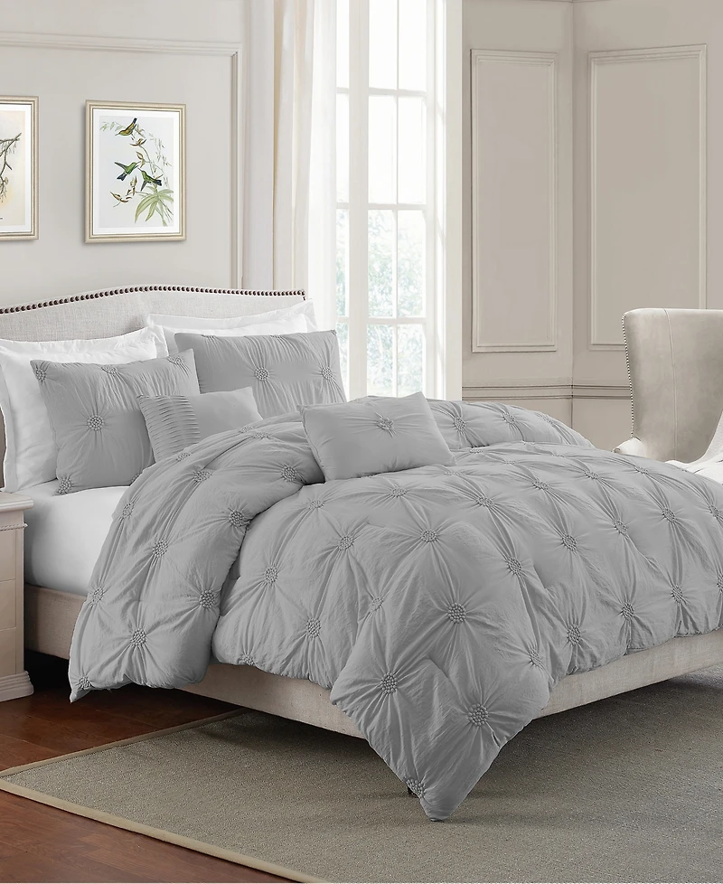 Cathay Home Inc. Floral Pintuck Comforter Set, Full/Queen