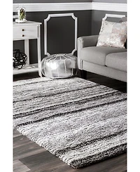 nuLoom Zoomy Hand Tufted Classie 5' x 8' Area Rug