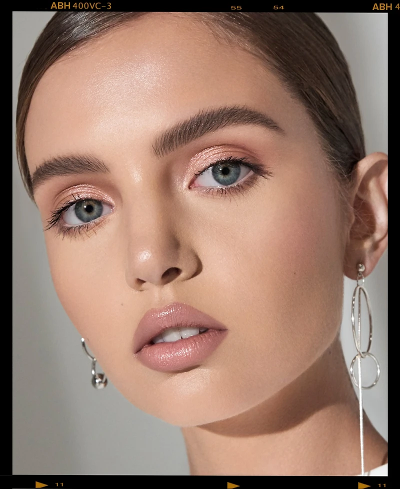 Anastasia Beverly Hills Brow Definer
